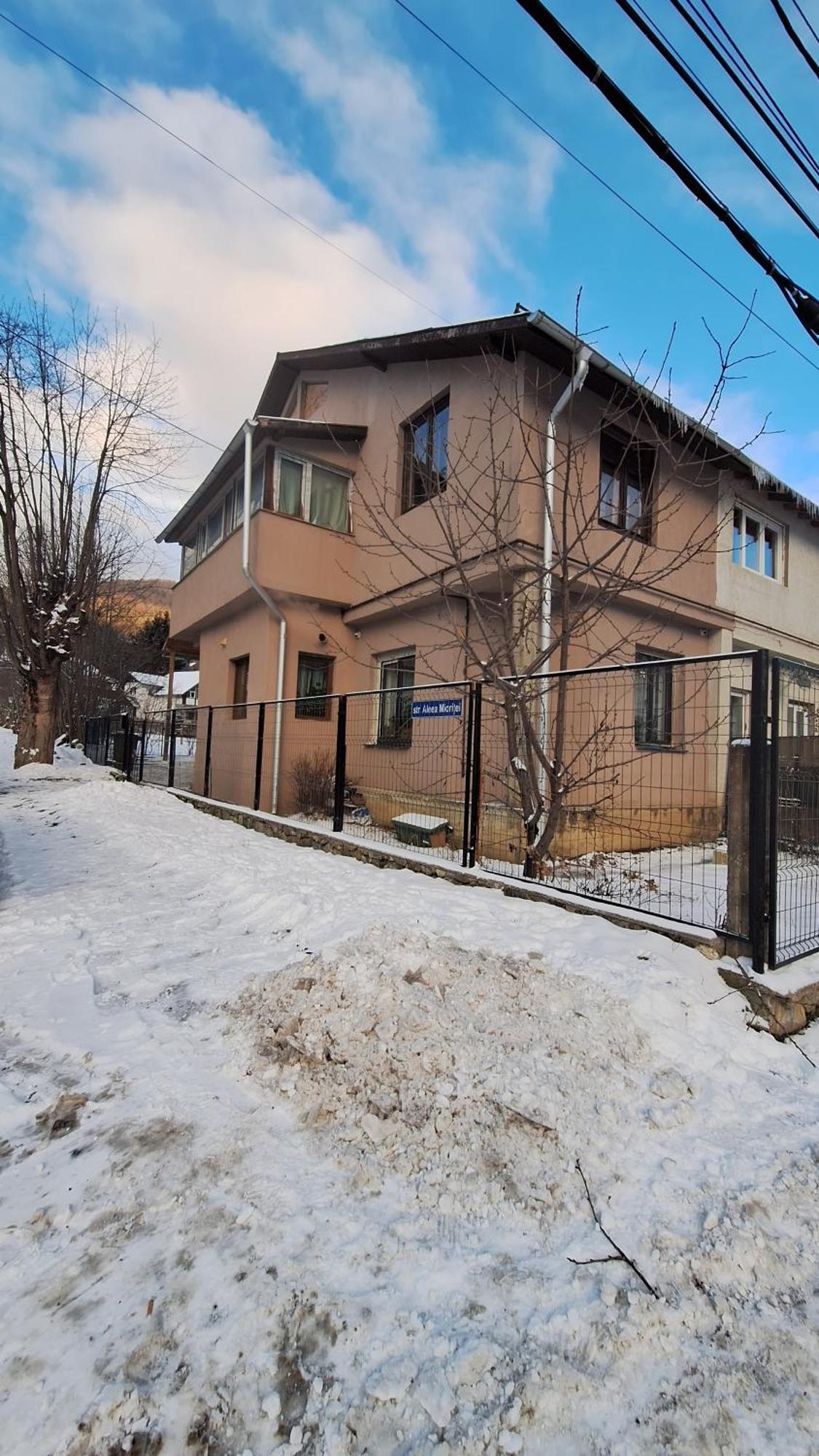 Casa Antonia Hotel Азуга Екстериор снимка